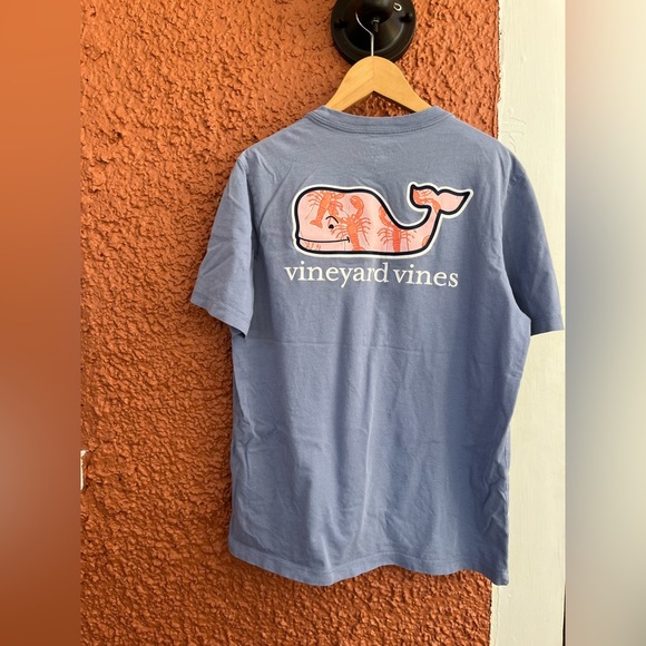 Vineyard Vines Boy Size Large(16)Pocket Crew T-Shirt "LOBSTER TOSS WHALE FILL" - Picture 1 of 7